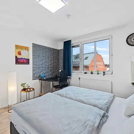 Big 1 Bedroom Near Airport & Center Schwechat
